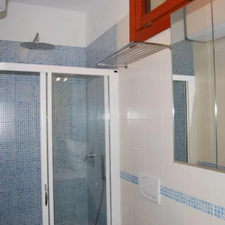 Comfortable With Pool *