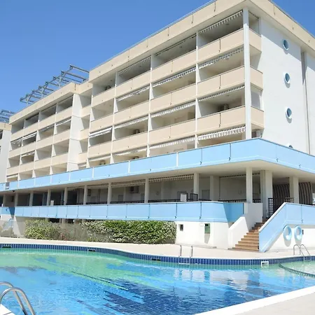 Apartment Comfortable With Pool